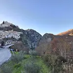 Giardino San Gerardo Maiella Vista Castello E Con Parcheggio Interno Privato Διαμέρισμα *