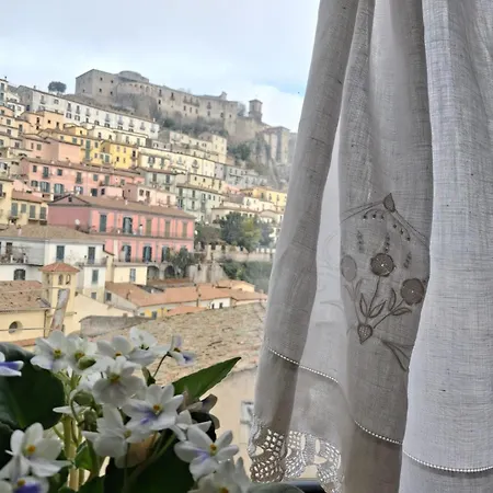 Giardino San Gerardo Maiella Vista Castello E Con Parcheggio Interno Privato E Gratuito *