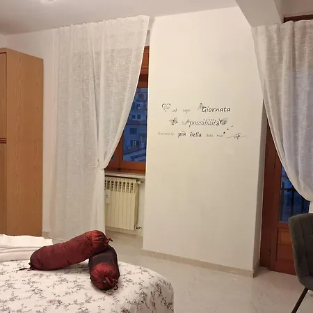 Giardino San Gerardo Maiella Vista Castello E Con Parcheggio Interno Privato Apartmán