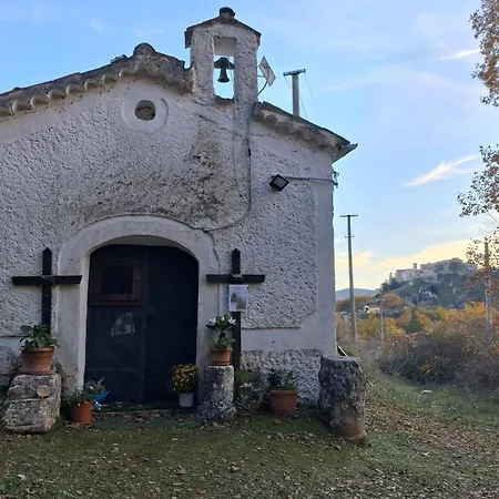 Giardino San Gerardo Maiella Vista Castello E Con Parcheggio Interno Privato Apartmán *