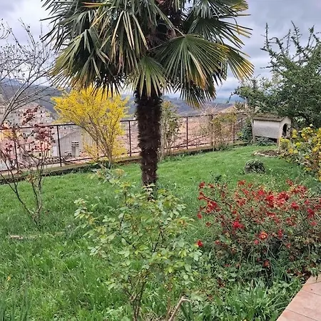 Giardino San Gerardo Maiella Vista Castello E Con Parcheggio Interno Privato E Gratuito Appartement