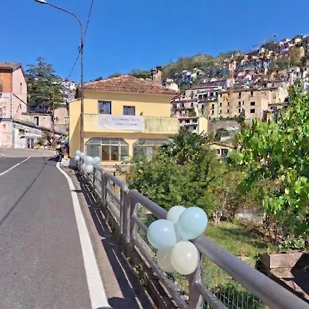 Giardino San Gerardo Maiella Vista Castello E Con Parcheggio Interno Privato Apartmán Muro Lucano