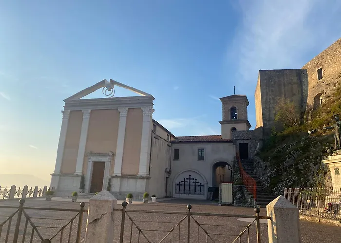 Giardino San Gerardo Maiella Vista Castello E Con Parcheggio Interno Privato Apartmán Muro Lucano