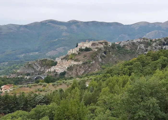 Giardino San Gerardo Maiella Vista Castello E Con Parcheggio Interno Privato Apartmán *